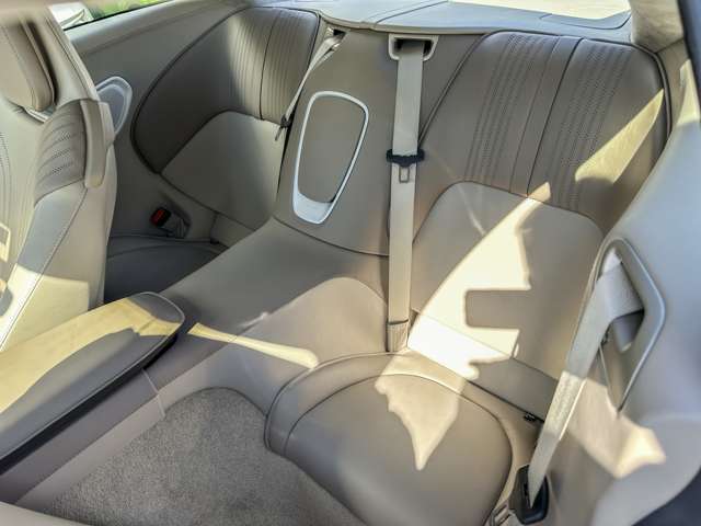 アストンマーティン ＤＢ１１ ローンチエディション H29年 (東海) 99