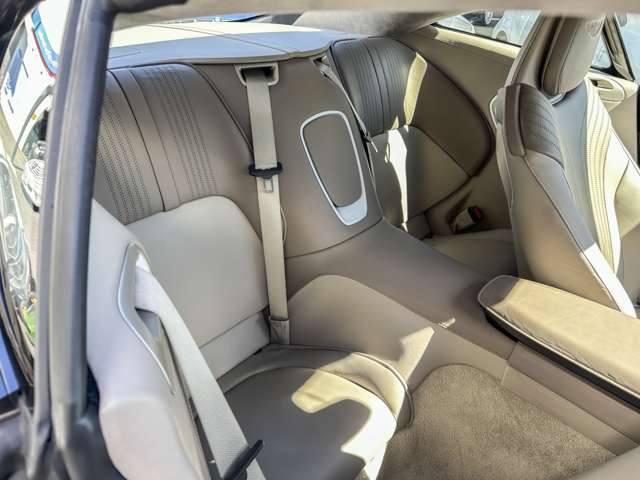 アストンマーティン ＤＢ１１ ローンチエディション H29年 (東海) 99