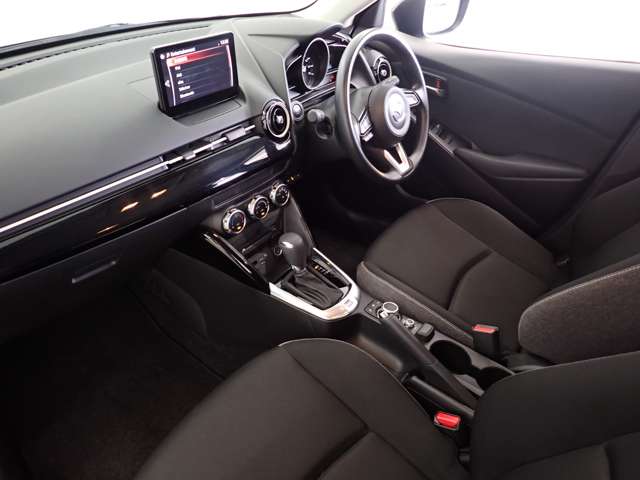 マツダ ＭＡＺＤＡ２ １．５ １５ＢＤ R5年 (関東) 99