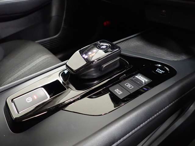 日産 ノート １．２ Ｘ R6年 (関東) 99