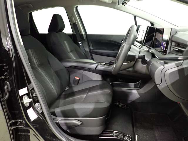 日産 ノート １．２ Ｘ R6年 (関東) 99