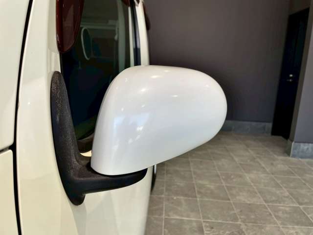 日産 キューブ １．５ １５Ｘ インディゴ ＋プラズマ H24年 (近畿) 99