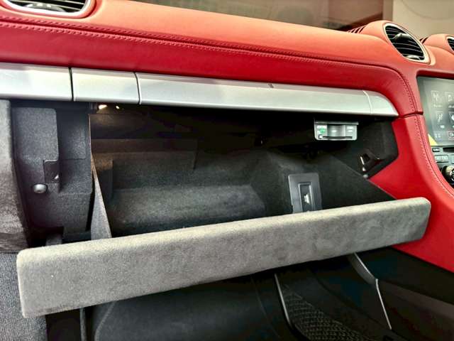 ポルシェ ７１８スパイダー ＰＤＫ R3年 (近畿) 99