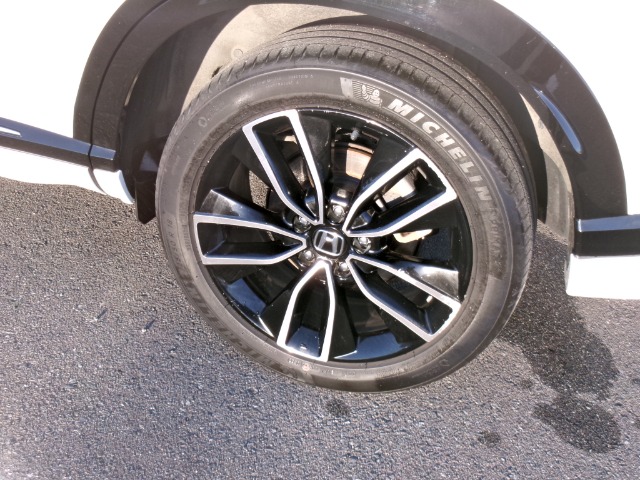 ホンダ ヴェゼル １．５ Ｅ：ＨＥＶ Ｚ R4年 (東北) 99