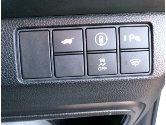 ホンダ ヴェゼル １．５ Ｅ：ＨＥＶ Ｚ R4年 (東北) 99