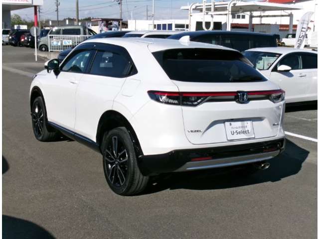 ホンダ ヴェゼル １．５ Ｅ：ＨＥＶ Ｚ R3年 (東北) 99