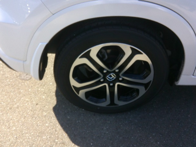 ホンダ ヴェゼル １．５ ハイブリッド Ｘ ホンダセンシング R1年 (東北) 99