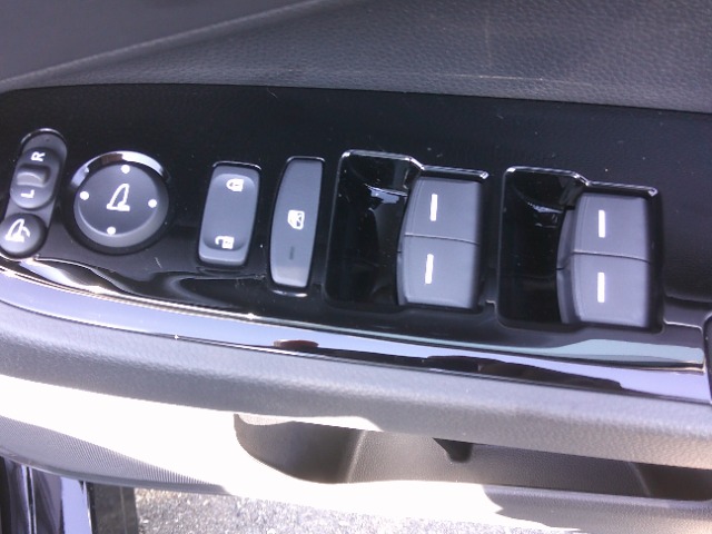 ホンダ ヴェゼル １．５ Ｅ：ＨＥＶ Ｚ R5年 (東北) 99