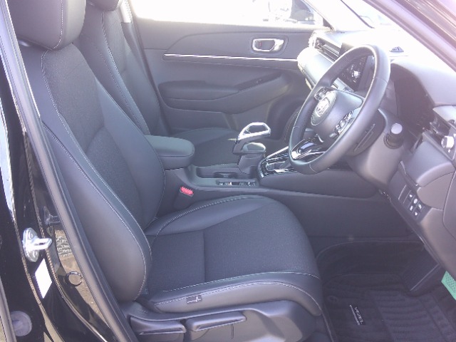 ホンダ ヴェゼル １．５ Ｅ：ＨＥＶ Ｚ R5年 (東北) 99