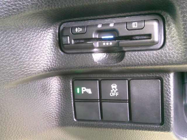 ホンダ Ｎ　ＢＯＸ カスタム ６６０ Ｌ スタイルプラス ブラック R4年 (東北) 99