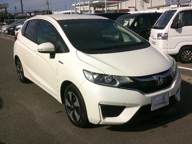 ホンダ フィット　ハイブリッド １．５ ハイブリッド Ｌパッケージ H27年 (東北) 99