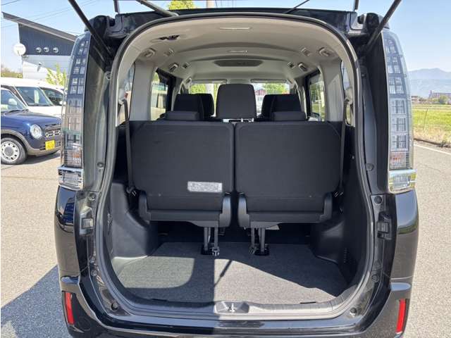 トヨタ ヴォクシー ２．０ Ｘ H27年 () 99