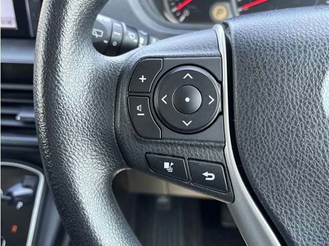 トヨタ ヴォクシー ２．０ Ｘ H27年 () 99