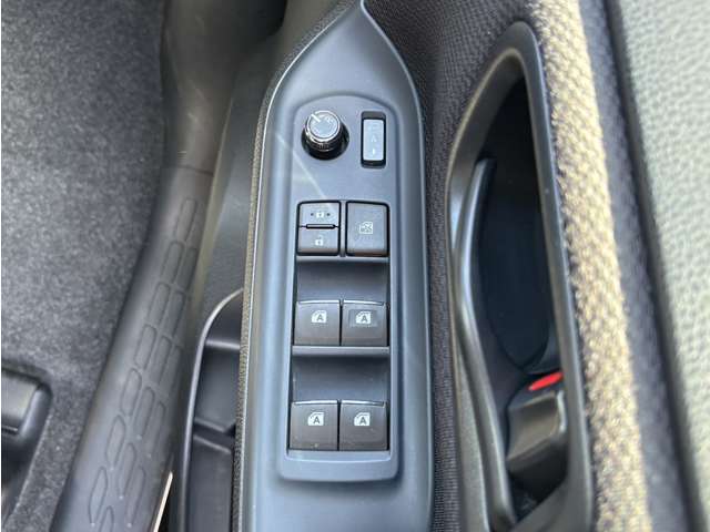 トヨタ ヴォクシー ２．０ Ｘ H27年 () 99