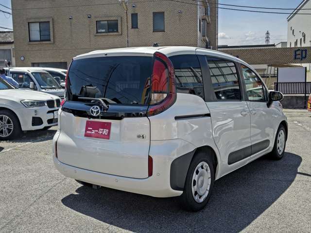 トヨタ シエンタ　ハイブリッド ハイブリッド １．５ Ｇ R5年 (甲信越・北陸) 99