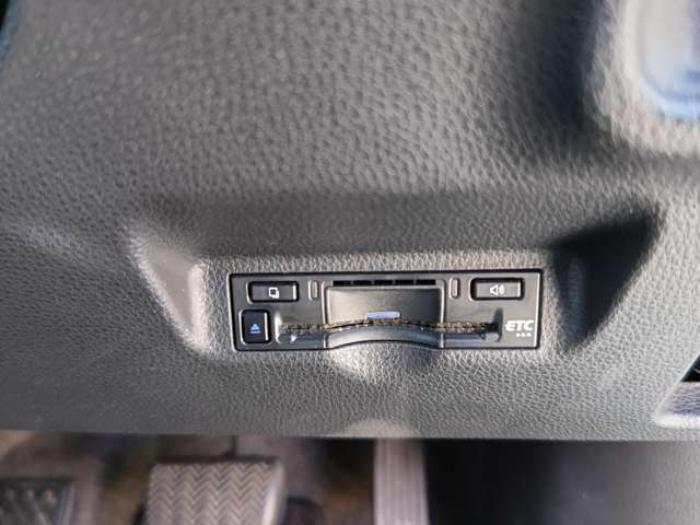 トヨタ シエンタ　ハイブリッド ハイブリッド １．５ Ｇ R5年 (甲信越・北陸) 99