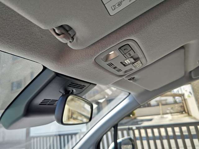 トヨタ シエンタ　ハイブリッド ハイブリッド １．５ Ｇ R5年 (甲信越・北陸) 99