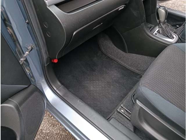 スズキ スイフト １．２ ＸＧ－ＤＪＥ H27年 (甲信越・北陸) 99