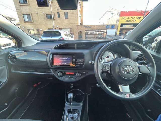 トヨタ ヴィッツ １．５ ＧＲ スポーツ ＧＲ H29年 (甲信越・北陸) 99