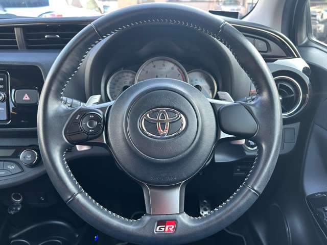 トヨタ ヴィッツ １．５ ＧＲ スポーツ ＧＲ H29年 (甲信越・北陸) 99