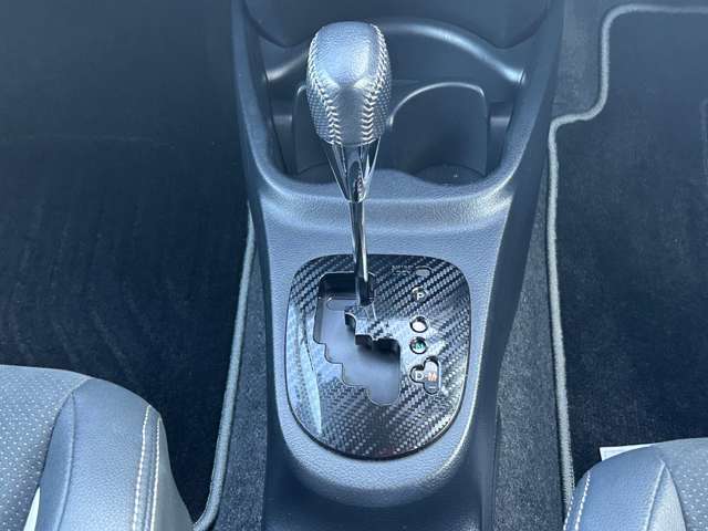 トヨタ ヴィッツ １．５ ＧＲ スポーツ ＧＲ H29年 (甲信越・北陸) 99