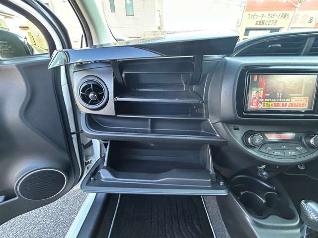 トヨタ ヴィッツ １．５ ＧＲ スポーツ ＧＲ H29年 (甲信越・北陸) 99