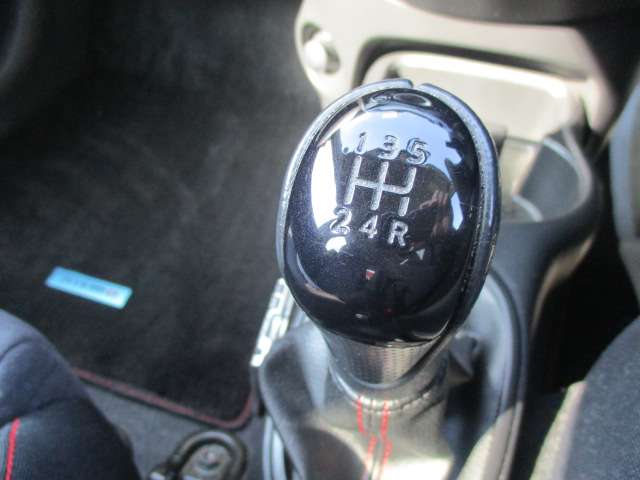 日産 マーチ １．５ ＮＩＳＭＯ Ｓ H27年 (中国) 99