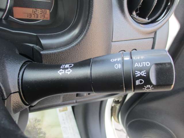 日産 マーチ １．５ ＮＩＳＭＯ Ｓ H27年 (中国) 99