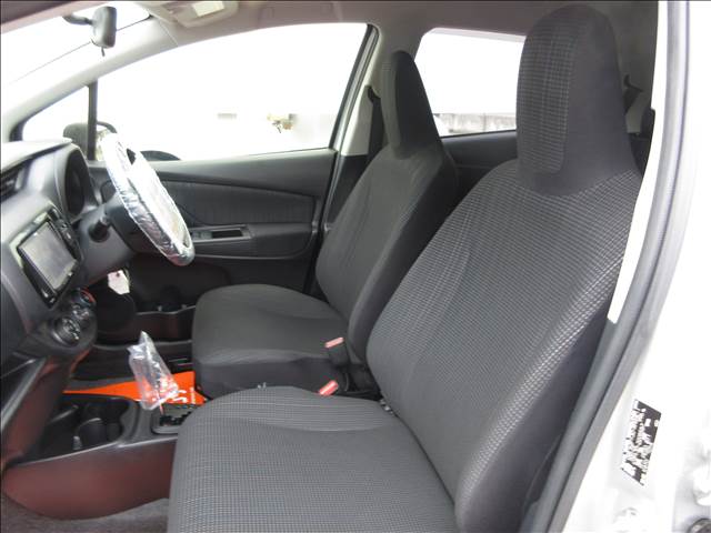 トヨタ ヴィッツ １．０ Ｆ スマートストップパッケージ H29年 (関東) 99