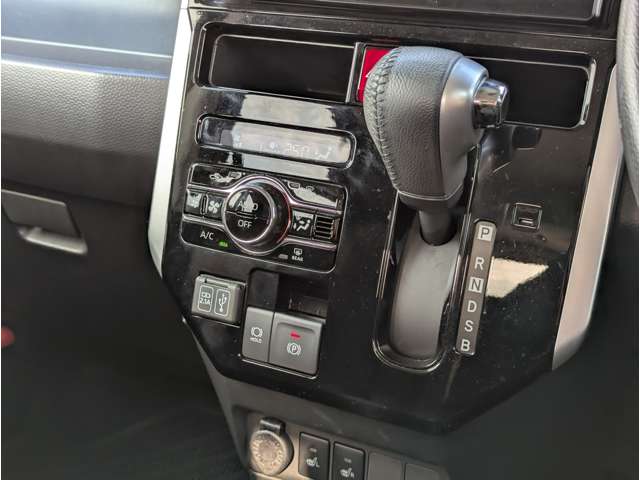 トヨタ ルーミー １．０ カスタム Ｇ R5年 (九州・沖縄) 99