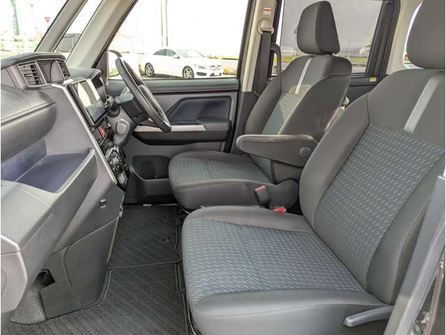 トヨタ ルーミー １．０ カスタム Ｇ R5年 (九州・沖縄) 99