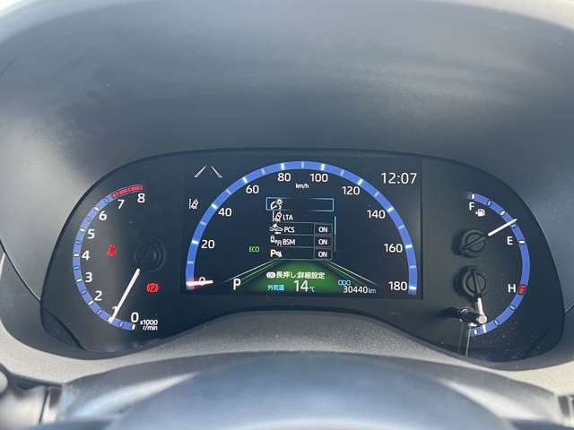 トヨタ ヤリスクロス １．５ Ｚ R4年 (九州・沖縄) 99