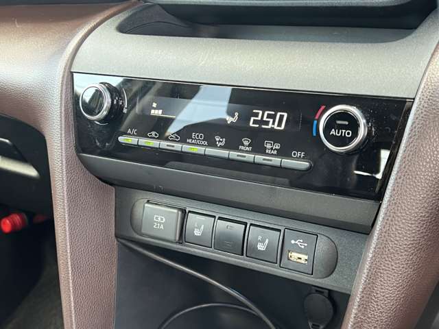 トヨタ ヤリスクロス １．５ Ｚ R4年 (九州・沖縄) 99