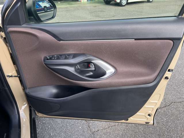 トヨタ ヤリスクロス １．５ Ｚ R4年 (九州・沖縄) 99