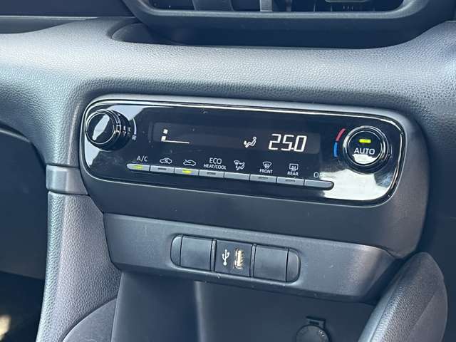 トヨタ ヤリス １．５ ハイブリッド Ｘ R3年 (九州・沖縄) 99