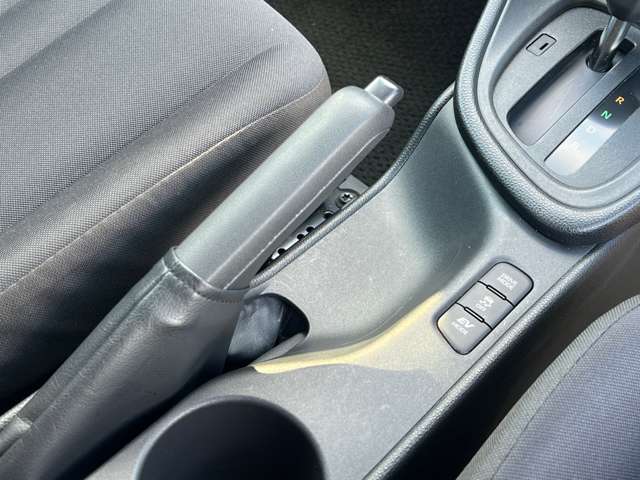 トヨタ ヤリス １．５ ハイブリッド Ｘ R3年 (九州・沖縄) 99