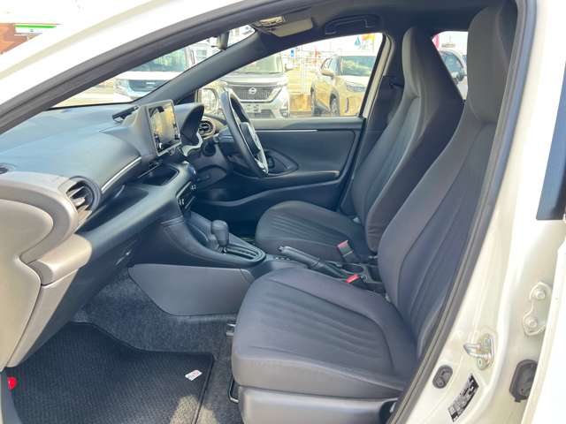 トヨタ ヤリス １．５ ハイブリッド Ｘ R3年 (九州・沖縄) 99