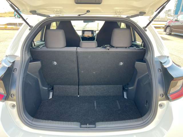 トヨタ ヤリス １．５ ハイブリッド Ｘ R3年 (九州・沖縄) 99