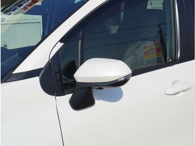 トヨタ シエンタ　ハイブリッド ハイブリッド １．５ Ｚ R5年 (九州・沖縄) 99