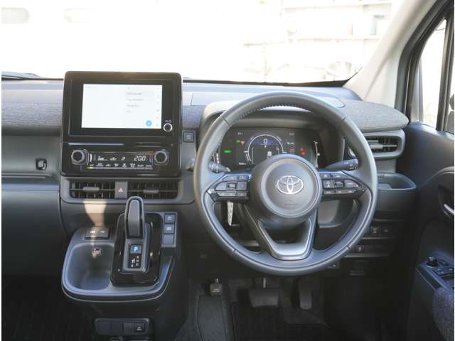 トヨタ シエンタ　ハイブリッド ハイブリッド １．５ Ｚ R5年 (九州・沖縄) 99