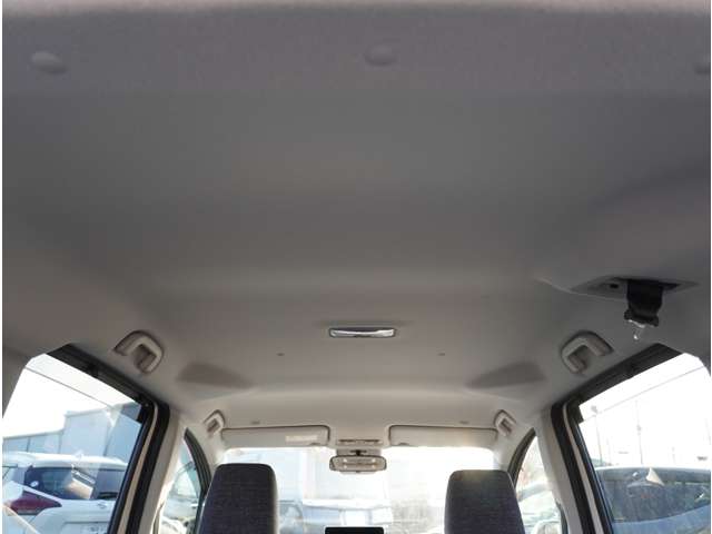 トヨタ シエンタ　ハイブリッド ハイブリッド １．５ Ｚ R5年 (九州・沖縄) 99