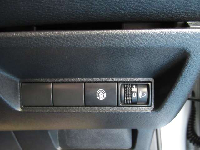 日産 ノート １．２ Ｓ R4年 (九州・沖縄) 99