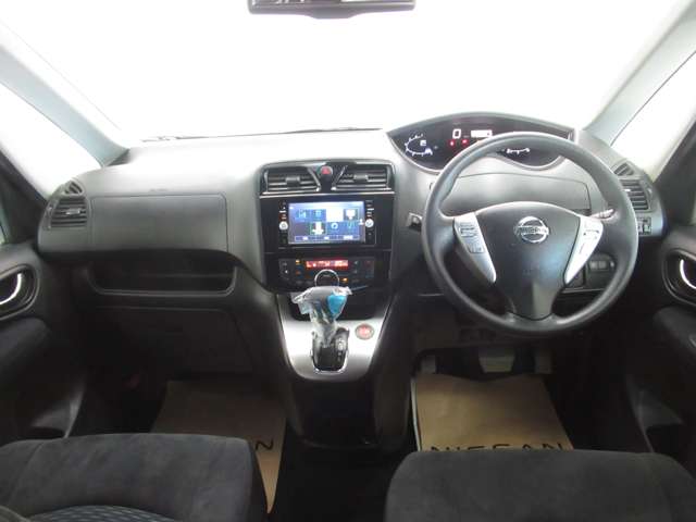 日産 セレナ ２．０ ハイウェイスター Ｓエディション H27年 (九州・沖縄) 99