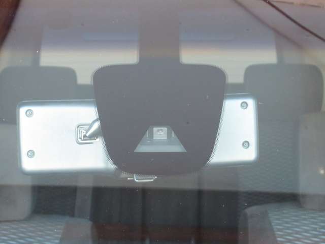 日産 セレナ ２．０ ハイウェイスター Ｓエディション H27年 (九州・沖縄) 99