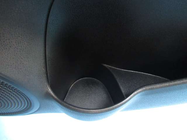 日産 ノート １．２ Ｘ ＤＩＧ－Ｓ エアロスタイル H26年 (九州・沖縄) 99