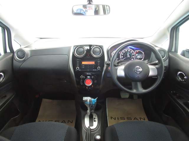 日産 ノート １．２ Ｘ ＤＩＧ－Ｓ H25年 (九州・沖縄) 99