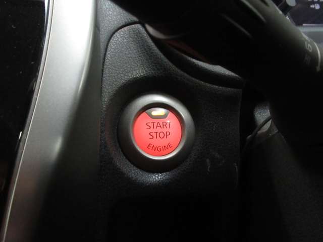 日産 ノート １．２ Ｘ ＤＩＧ－Ｓ H28年 (九州・沖縄) 99