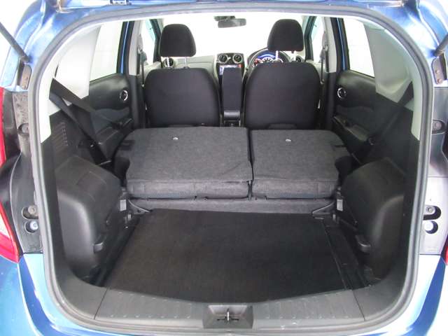 日産 ノート １．２ Ｘ ＤＩＧ－Ｓ H28年 (九州・沖縄) 99