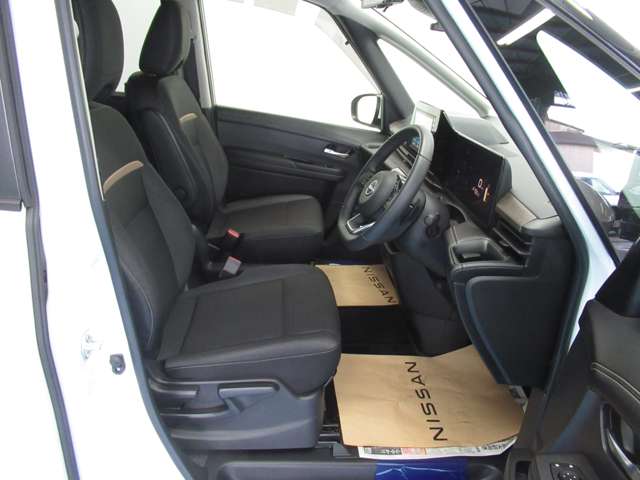 日産 セレナ ２．０ ハイウェイスターＶ Ｖセレクション R6年 (九州・沖縄) 99