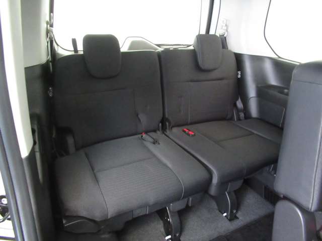 日産 セレナ ２．０ ハイウェイスターＶ Ｖセレクション R6年 (九州・沖縄) 99